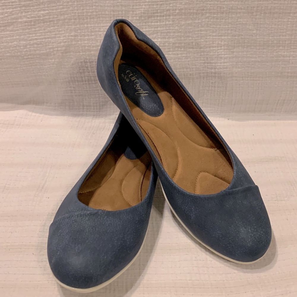 Euro Soft By Soft Blue Size 10 - image 1